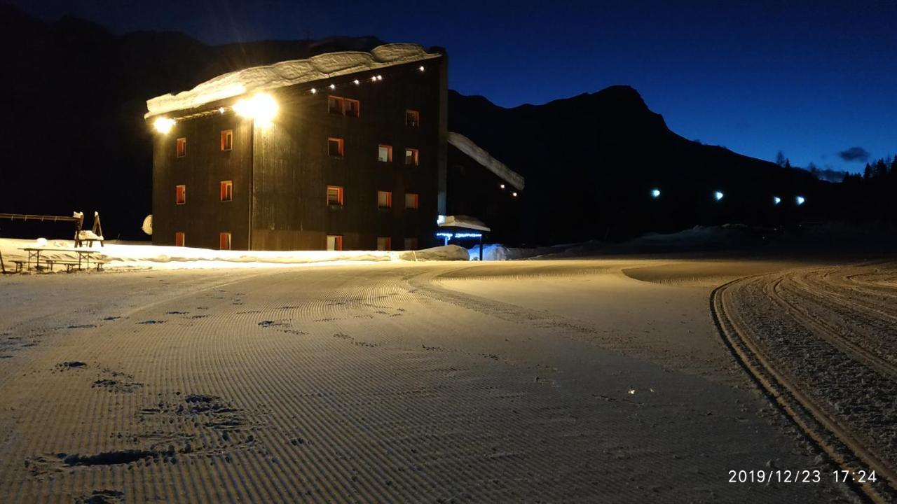 Il Covo Dello Sciatore Falcade Extérieur photo
